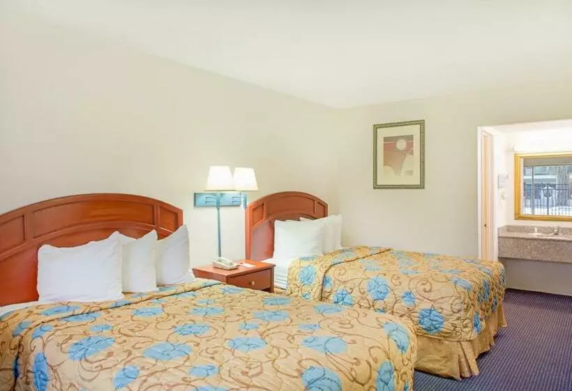 هتل Days Inn By Wyndham Tallahasseegovernment Center