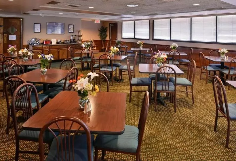 فندق Americas Best Value Inn-Columbia Mall