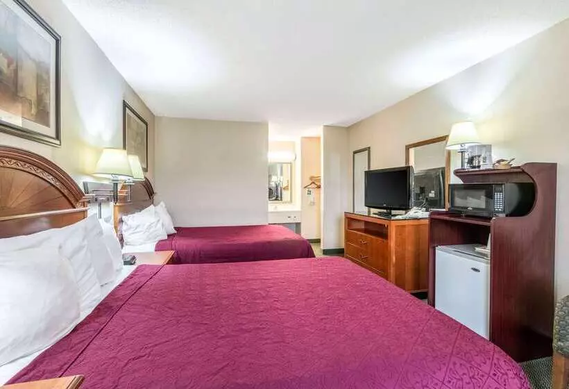 فندق Quality Inn