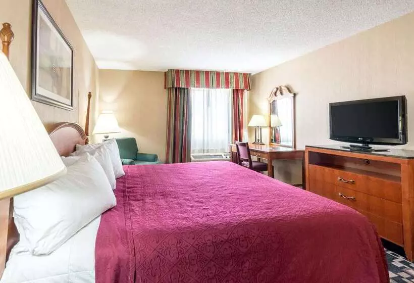 فندق Quality Inn