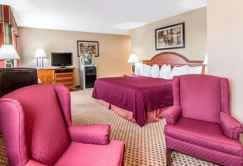 فندق Quality Inn