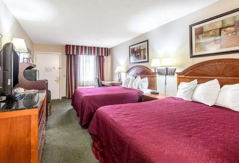 فندق Quality Inn
