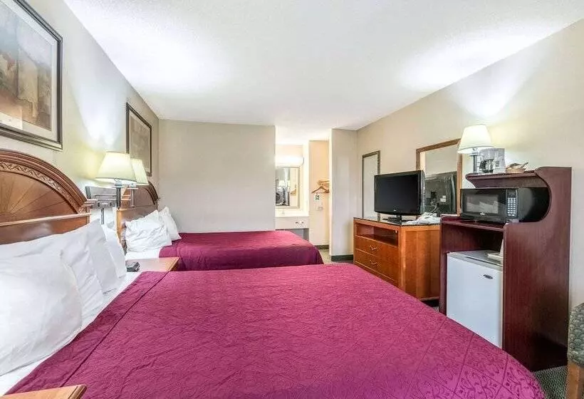 فندق Quality Inn