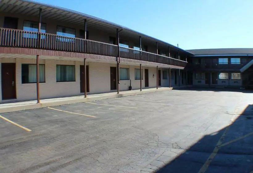 호텔 Economy Inn & Suites