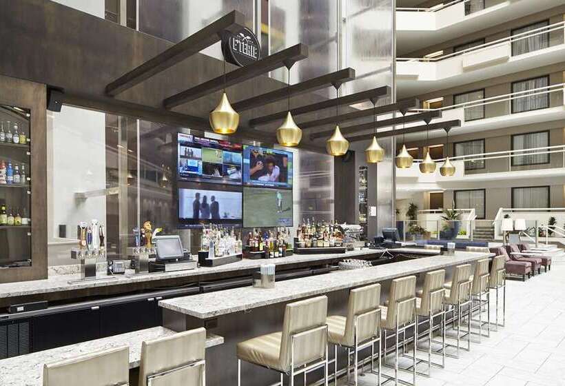 هتل Embassy Suites By Hilton Atlanta Galleria