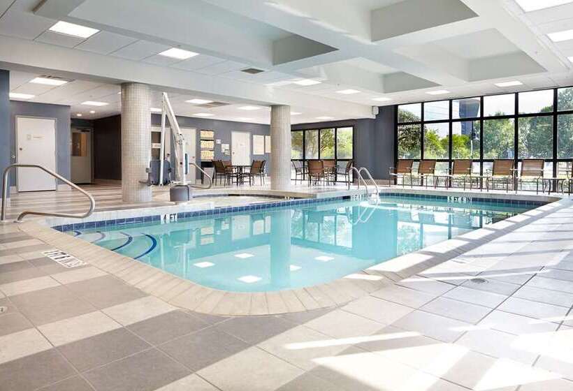 هتل Embassy Suites By Hilton Atlanta Galleria