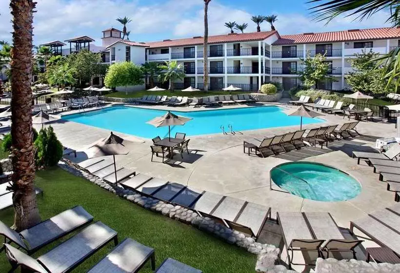 Otel Embassy Suites By Hilton Palm Desert