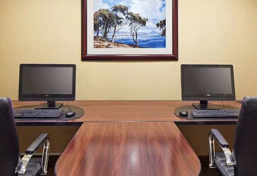 Empress Hotel La Jolla