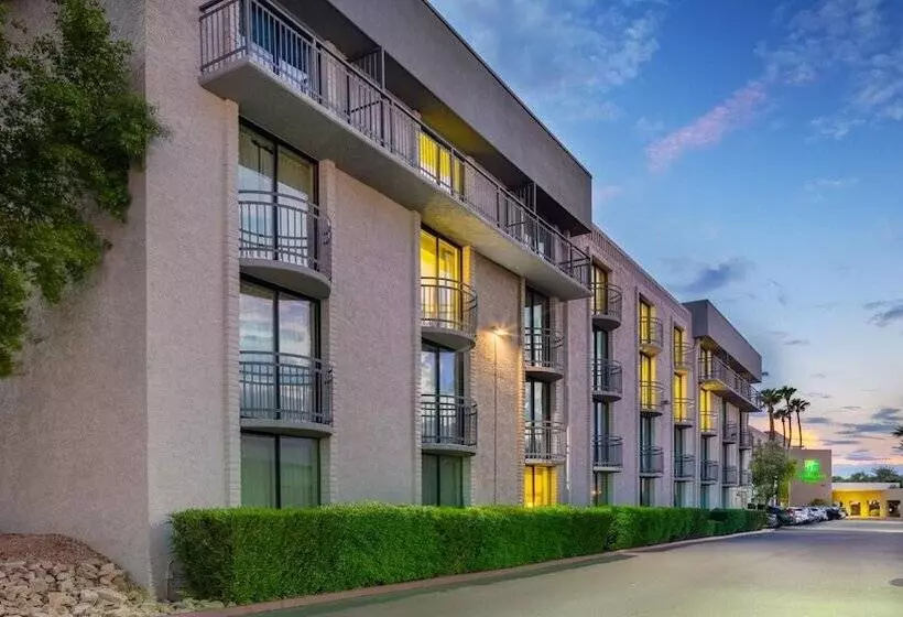ホテル Holiday Inn And Suites Phoenix Airport North, An Ihg