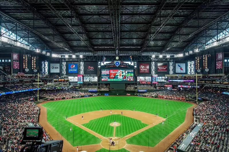 ホテル Holiday Inn And Suites Phoenix Airport North, An Ihg