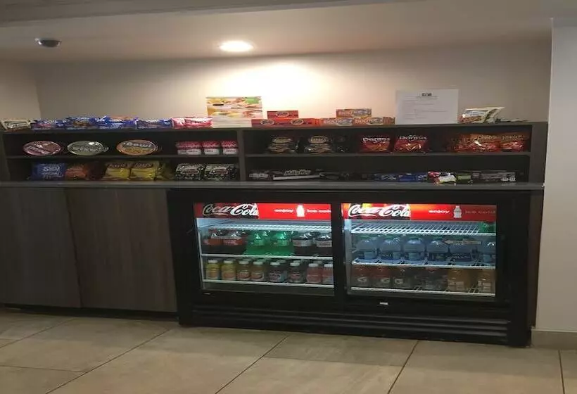 Holiday Inn Hotel Atlanta Northlake, A Full Service