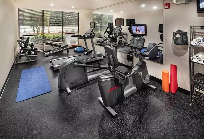 Holiday Inn Hotel Atlanta Northlake, A Full Service