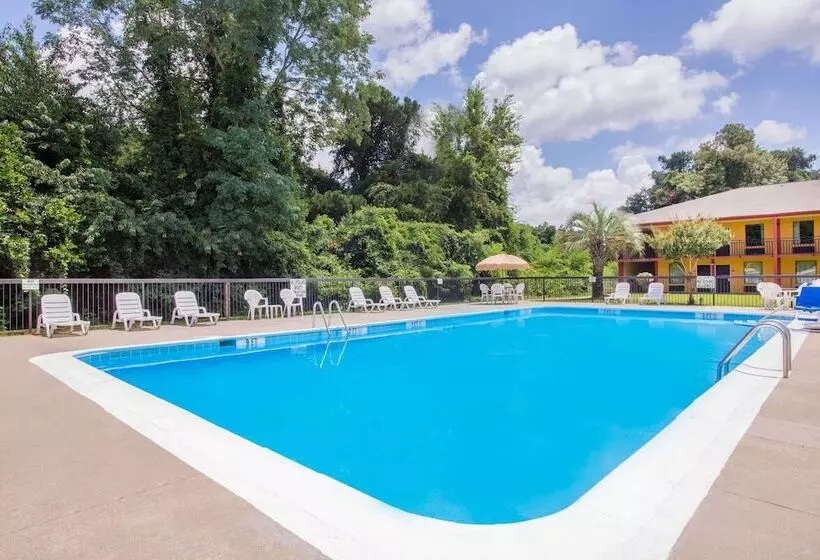 فندق Knights Inn Aiken