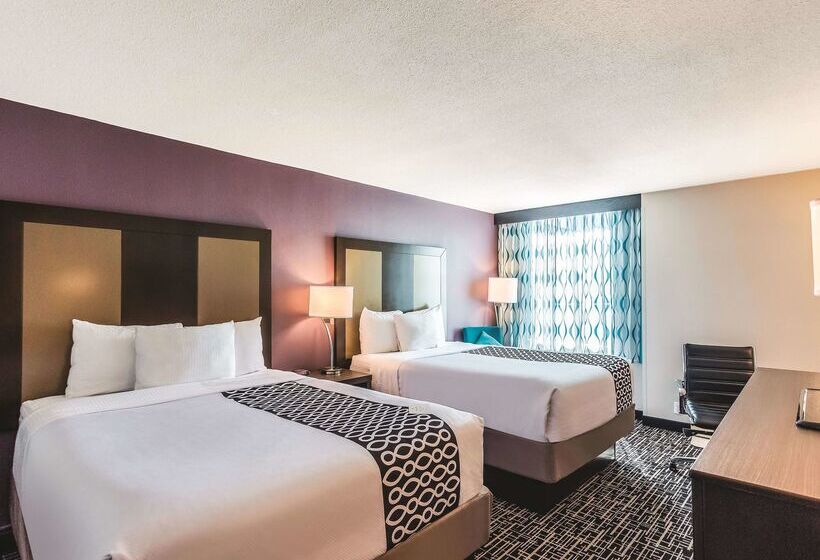 هتل La Quinta By Wyndham Colorado Springs North