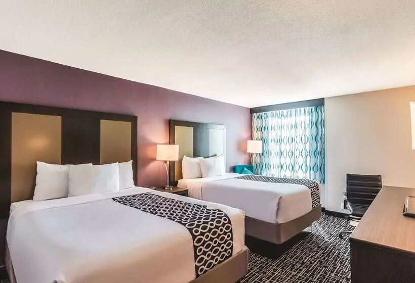 호텔 La Quinta By Wyndham Colorado Springs North