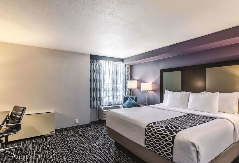 هتل La Quinta By Wyndham Colorado Springs North