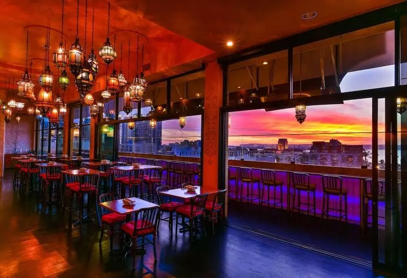 Porto Vista Hotel In Little Italy