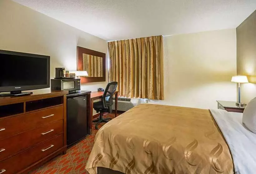 فندق Quality Inn