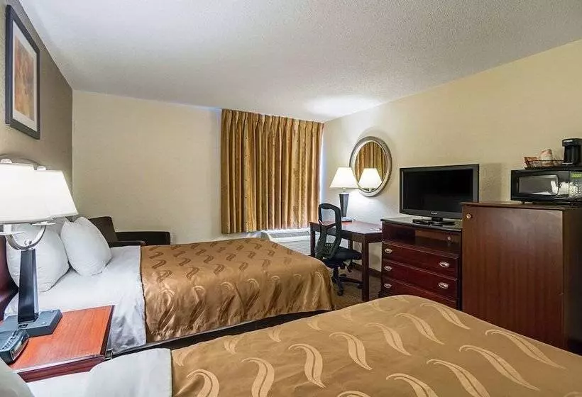 فندق Quality Inn