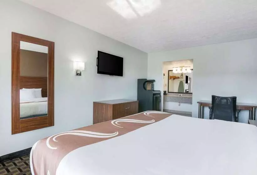 Szálloda Quality Inn