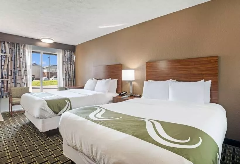 Szálloda Quality Inn