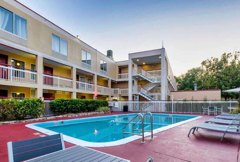 Hotel Orlando Inn Near International Drive