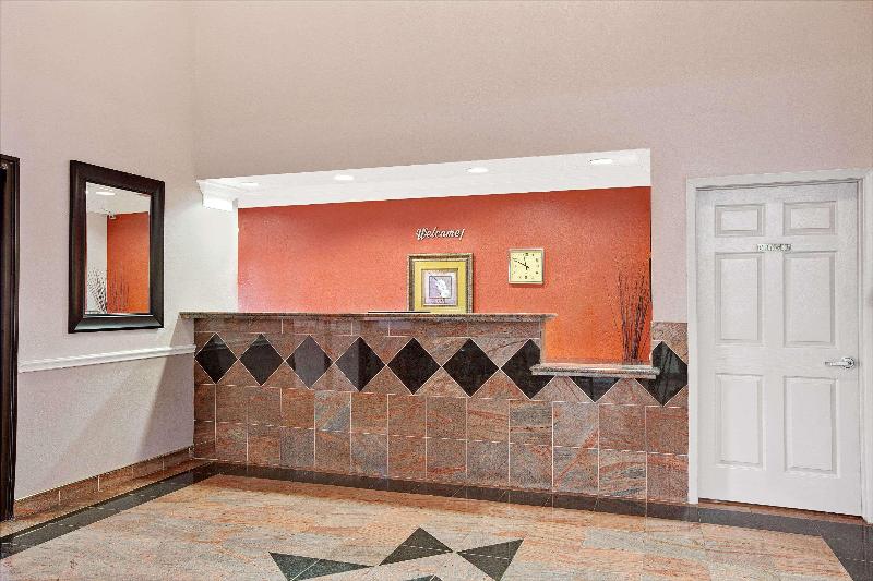 فندق Super 8 By Wyndham Galveston