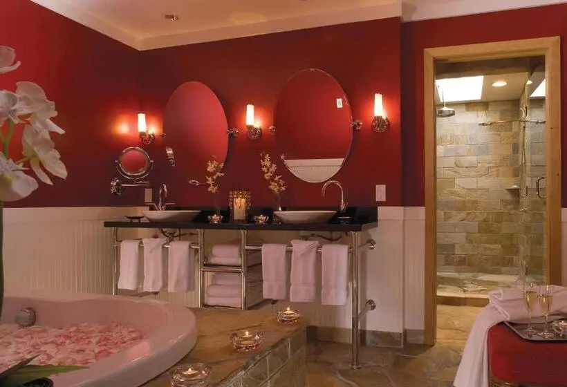 Hotelli The Edgewater, A Noble House