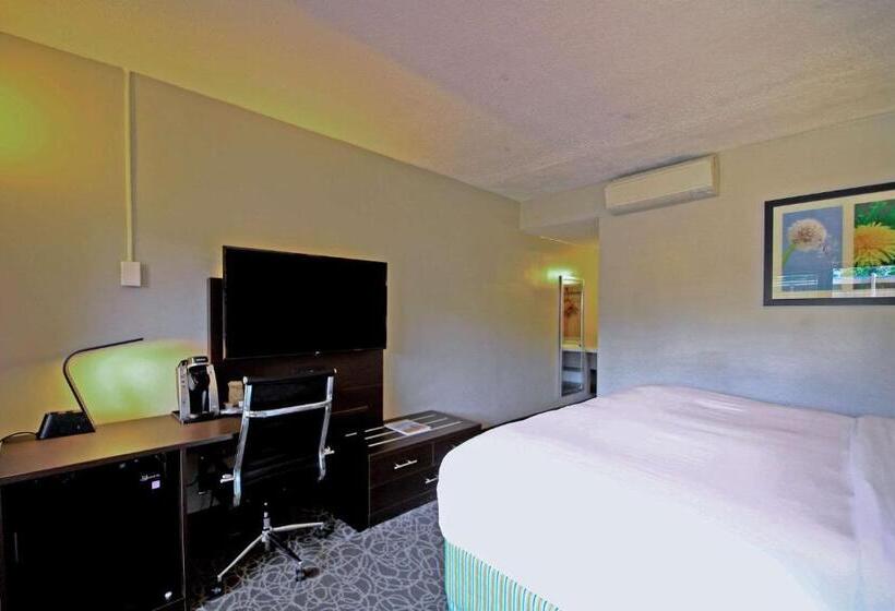 El Sendero Inn, Ascend Hotel Collection