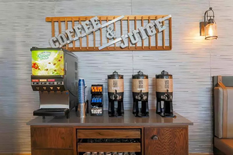 Otel Amarillo Inn & Suites