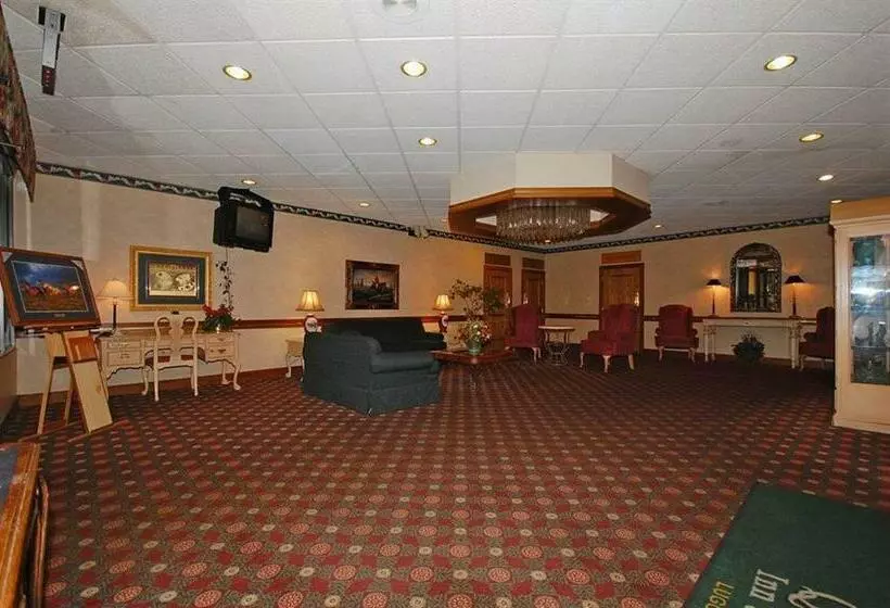 هتل Camden West Inn