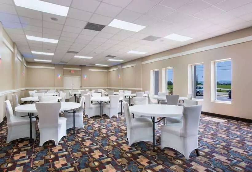 Отель Comfort Inn