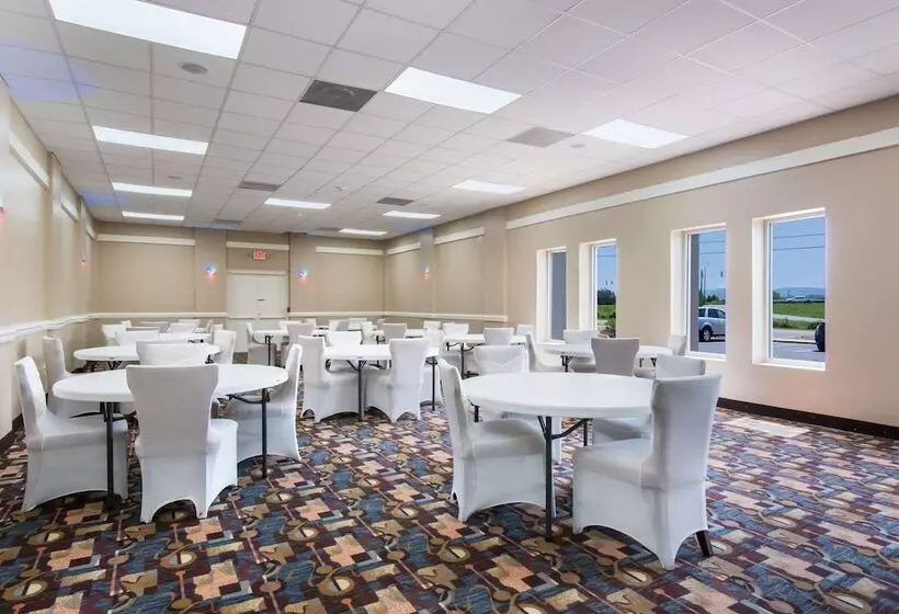 Отель Comfort Inn