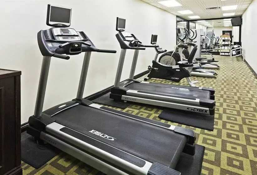 Szálloda Radisson Oklahoma City Northwest