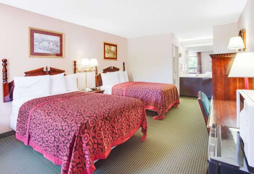 Отель Days Inn By Wyndham Greenville Ms