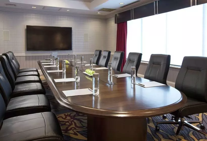 Szálloda Doubletree By Hilton Lisle Naperville