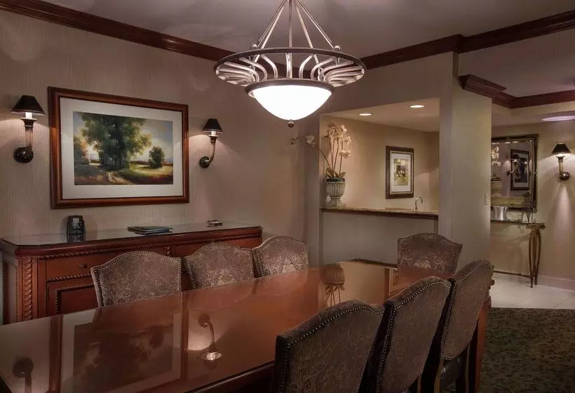 Szálloda Doubletree By Hilton Lisle Naperville