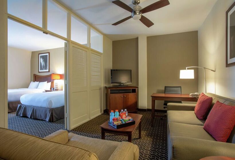 Doubletree Suites By Hilton Hotel Lexington