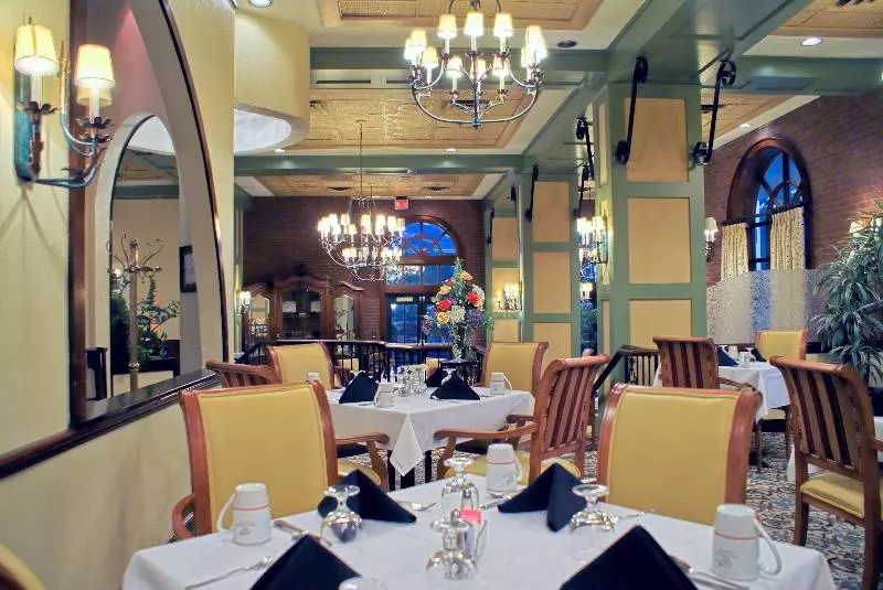 Doubletree Suites By Hilton Hotel Lexington