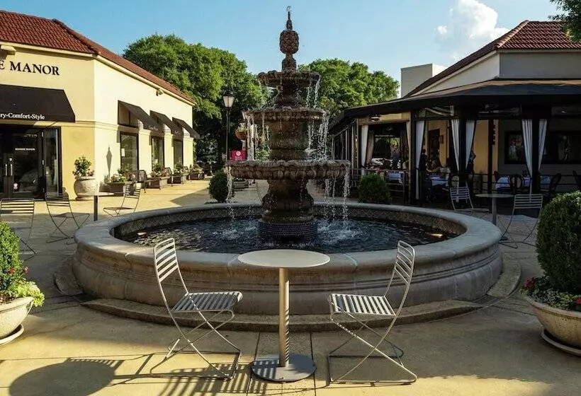 فندق Doubletree Suites By Hilton Charlotte Southpark