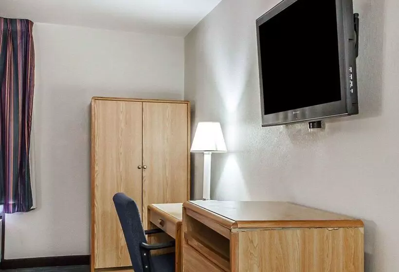 Otel Econo Lodge Inn And Suites   Jackson