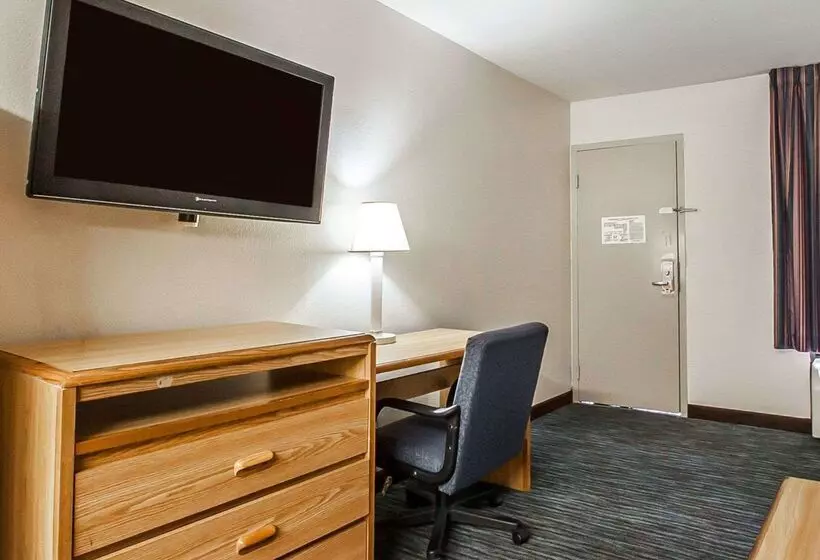 Otel Econo Lodge Inn And Suites   Jackson