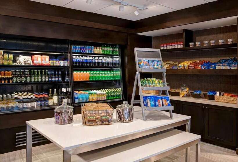 فندق Embassy Suites Syracuse