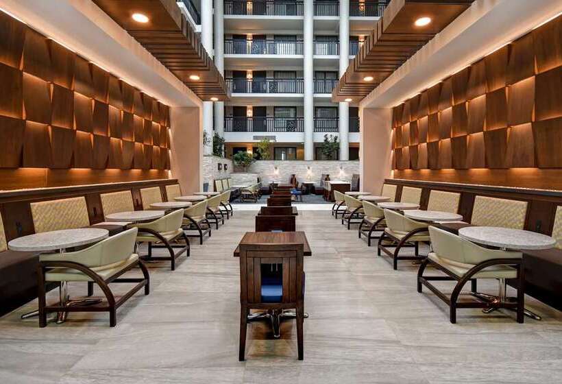 فندق Embassy Suites Syracuse