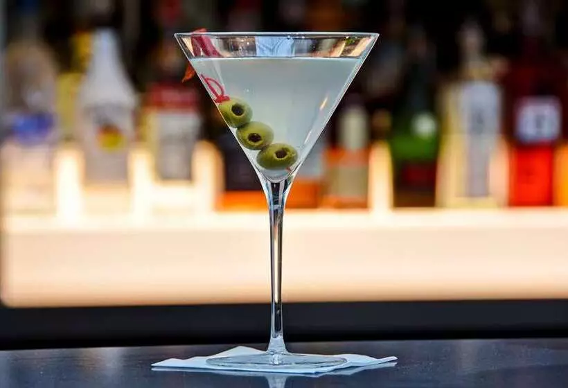 Отель Embassy Suites Syracuse