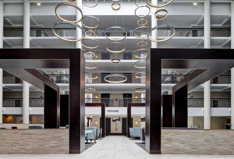 فندق Embassy Suites Syracuse