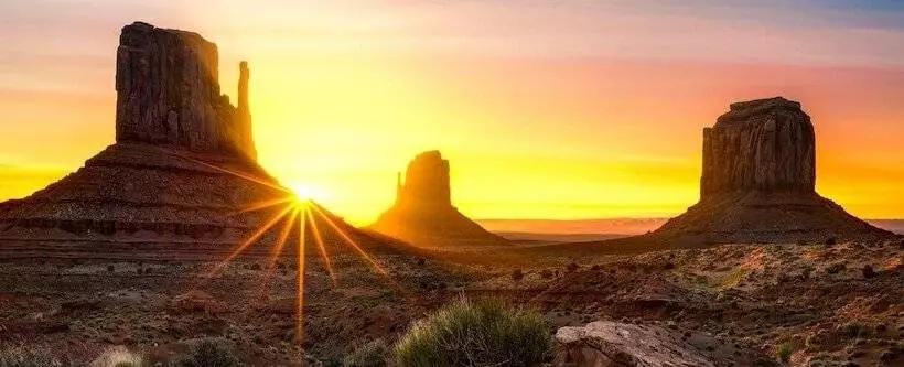 Отель Goulding's Lodge