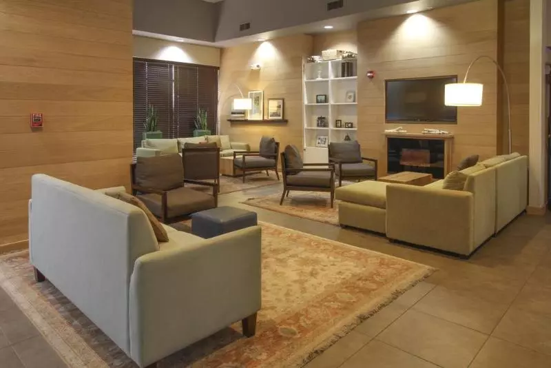 فندق Greentree Inn & Suites Phoenix Sky Harbor