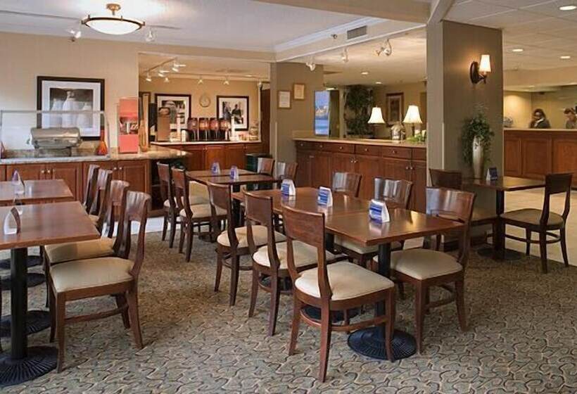 Отель Hampton Inn Atlantanorthlake