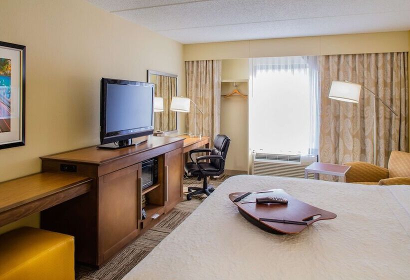Отель Hampton Inn Atlantanorthlake